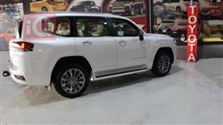 تۆیۆتا لاند کروزەر